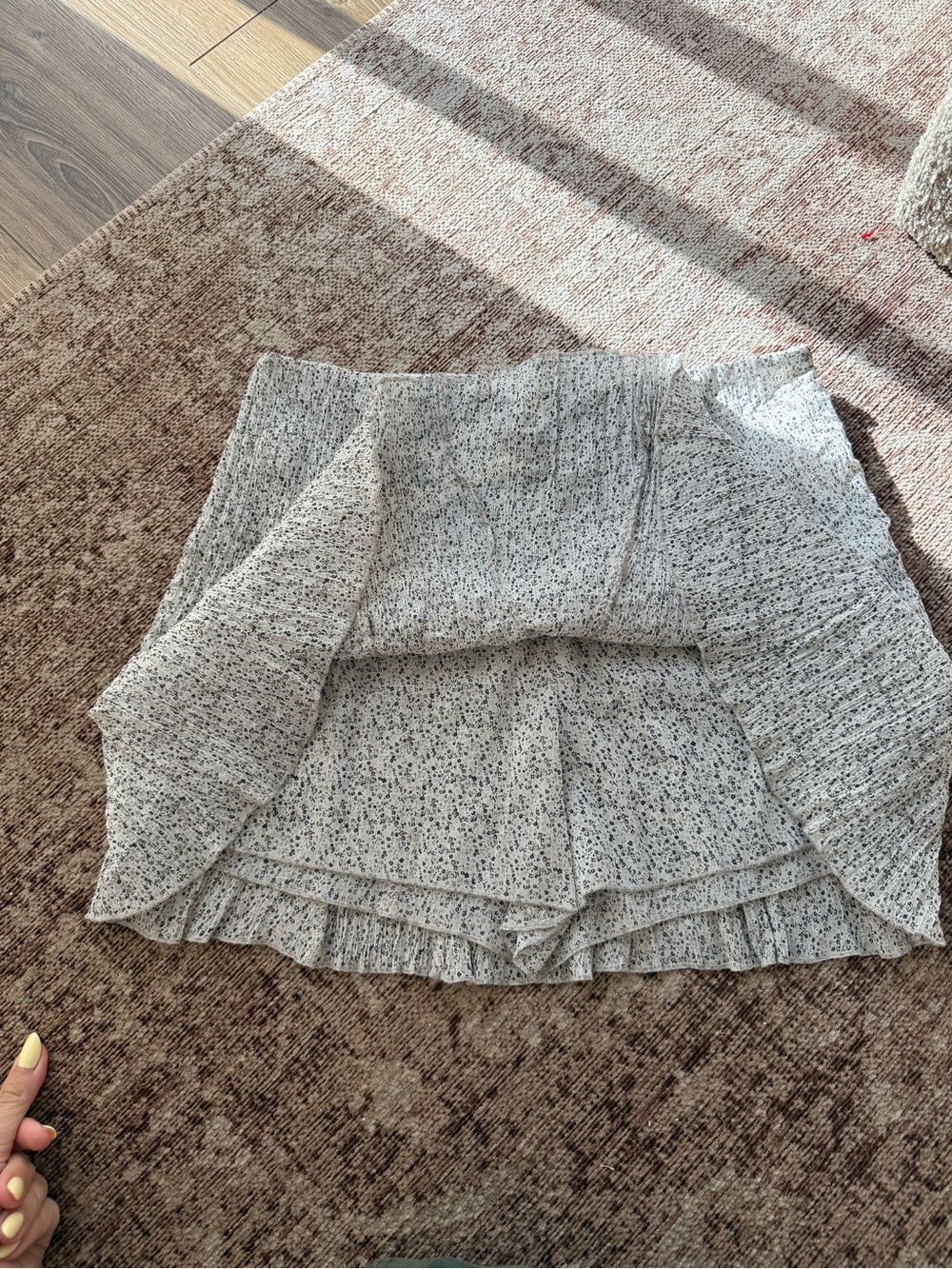 H&M skort - Picture 2 of 3